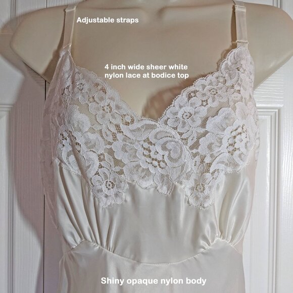 VTG Lady Lynne white slip, Rare 1950's pin-up girl style, 36" bust, Shiny nylon - Picture 3 of 16